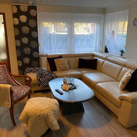 Grosse Helle Wohnung Am Wald In Bad Saarow Nahe Gruenheide Und Berlin Souterrain エクステリア 写真