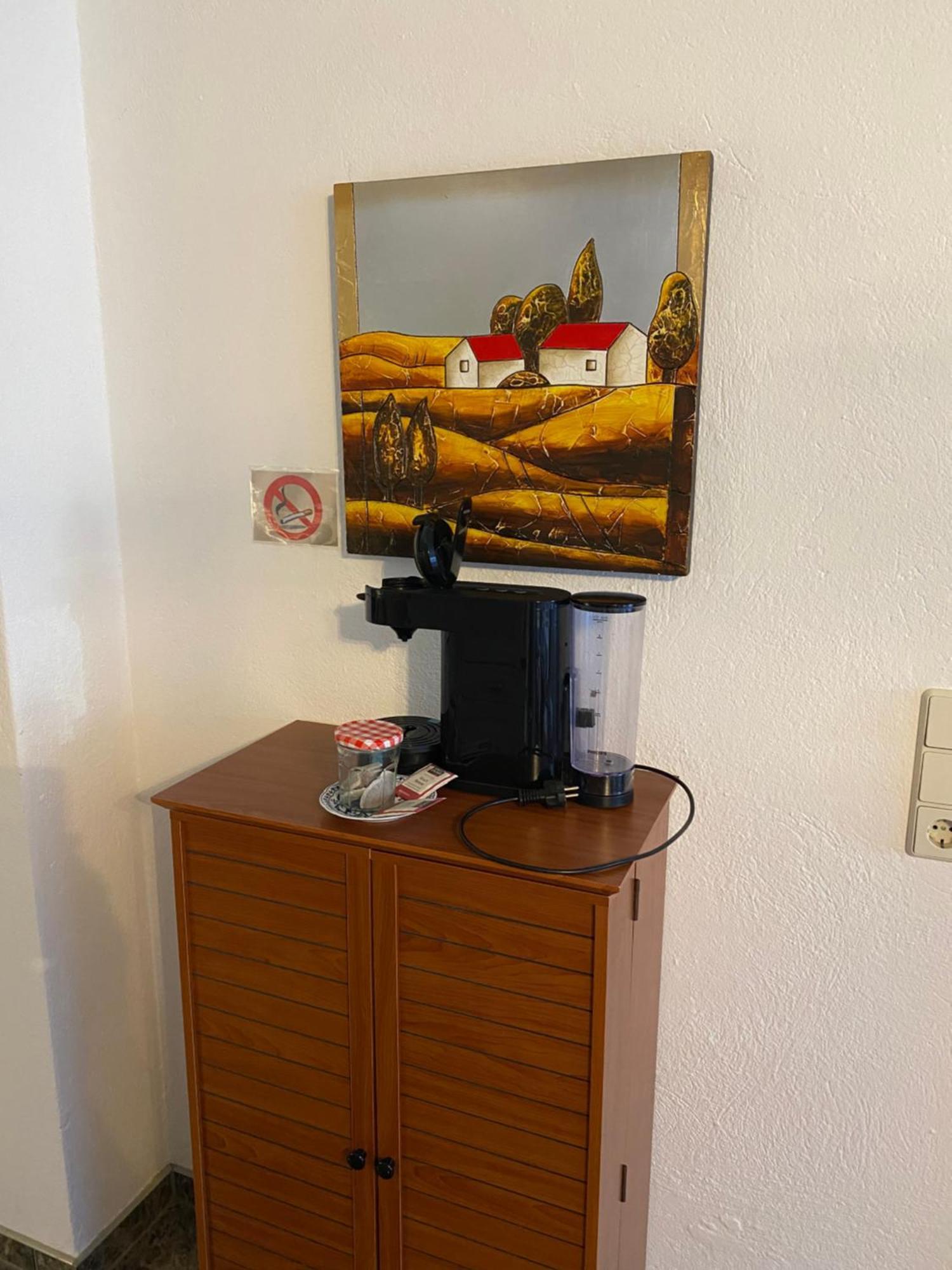 Grosse Helle Wohnung Am Wald In Bad Saarow Nahe Gruenheide Und Berlin Souterrain エクステリア 写真